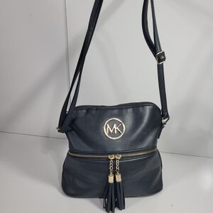 Michael Kors Jet Set Black Leather Crossbody Bag Gold Logo Tassels Handbag READ